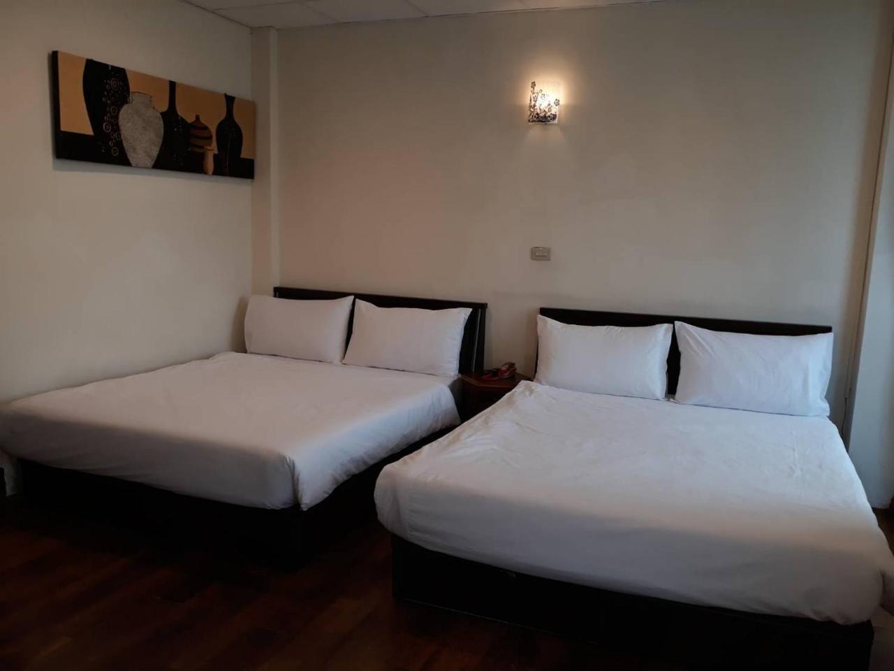 Malaya Guest House Budai Экстерьер фото